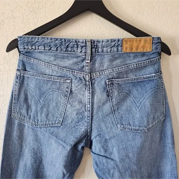 Made & Crafted Levi's Distressed Tapered Jeans - Picture 7 of 10